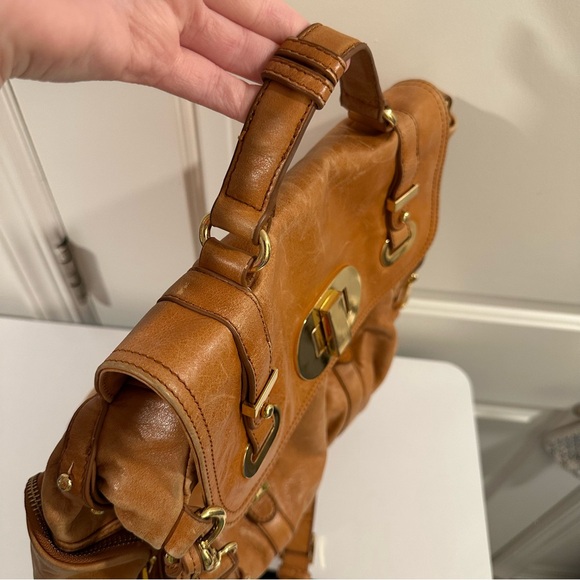 Badgley Mischka Janet Bag in Distressed Saddle Tan Leather with Dust Bag - Picture 6 of 16